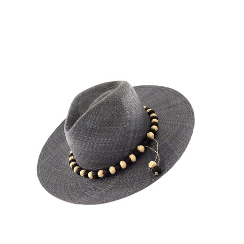 Ventura pompom hat